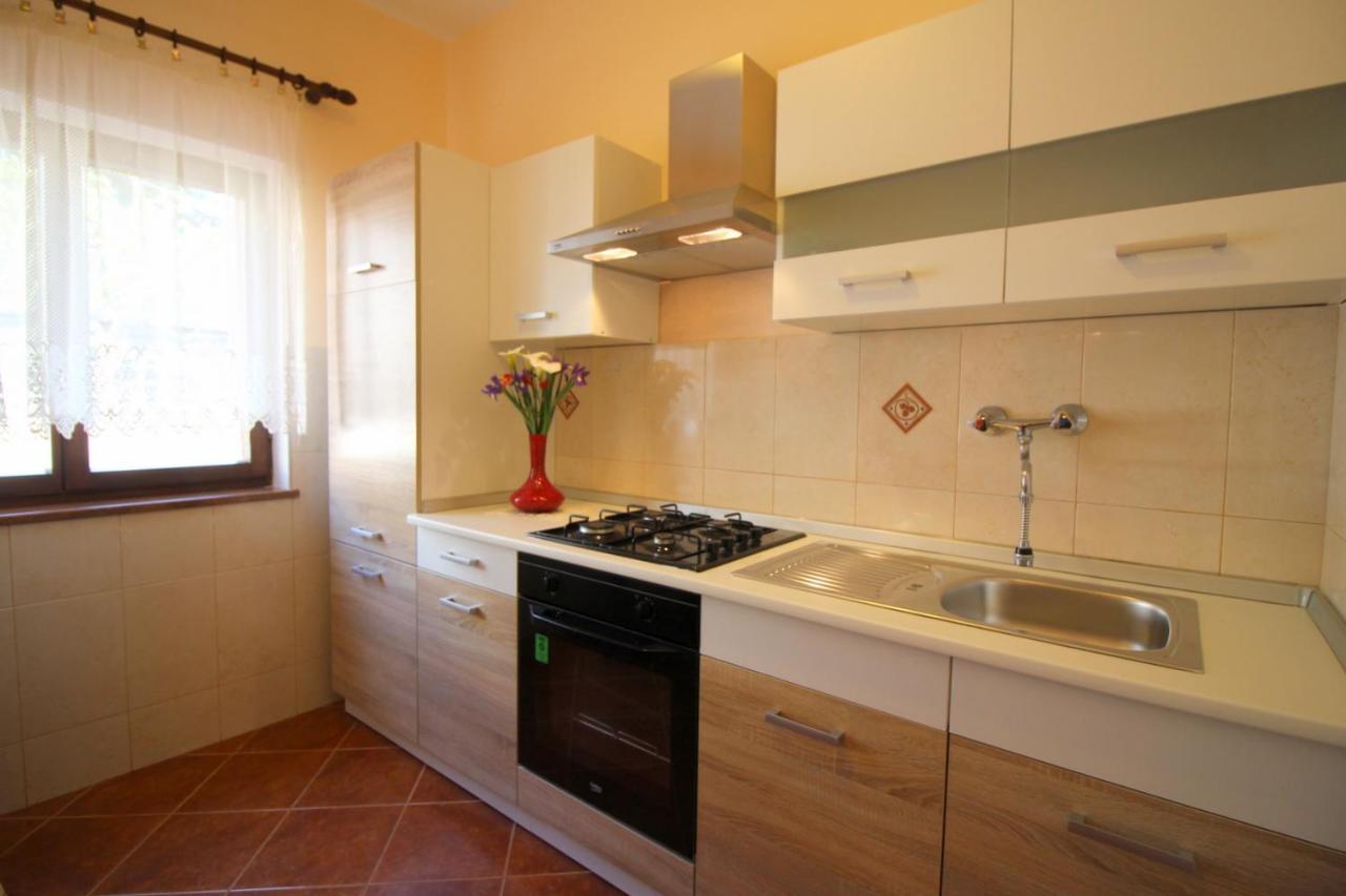 Apartment Liliana Near Beach Poreč Extérieur photo